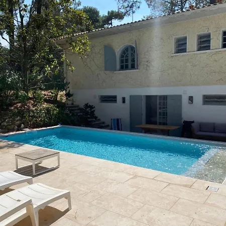 Apartment Sur Proche Plages Avec Piscine