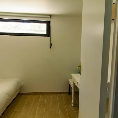 Sur Proche Plages Avec Piscine Apartmán